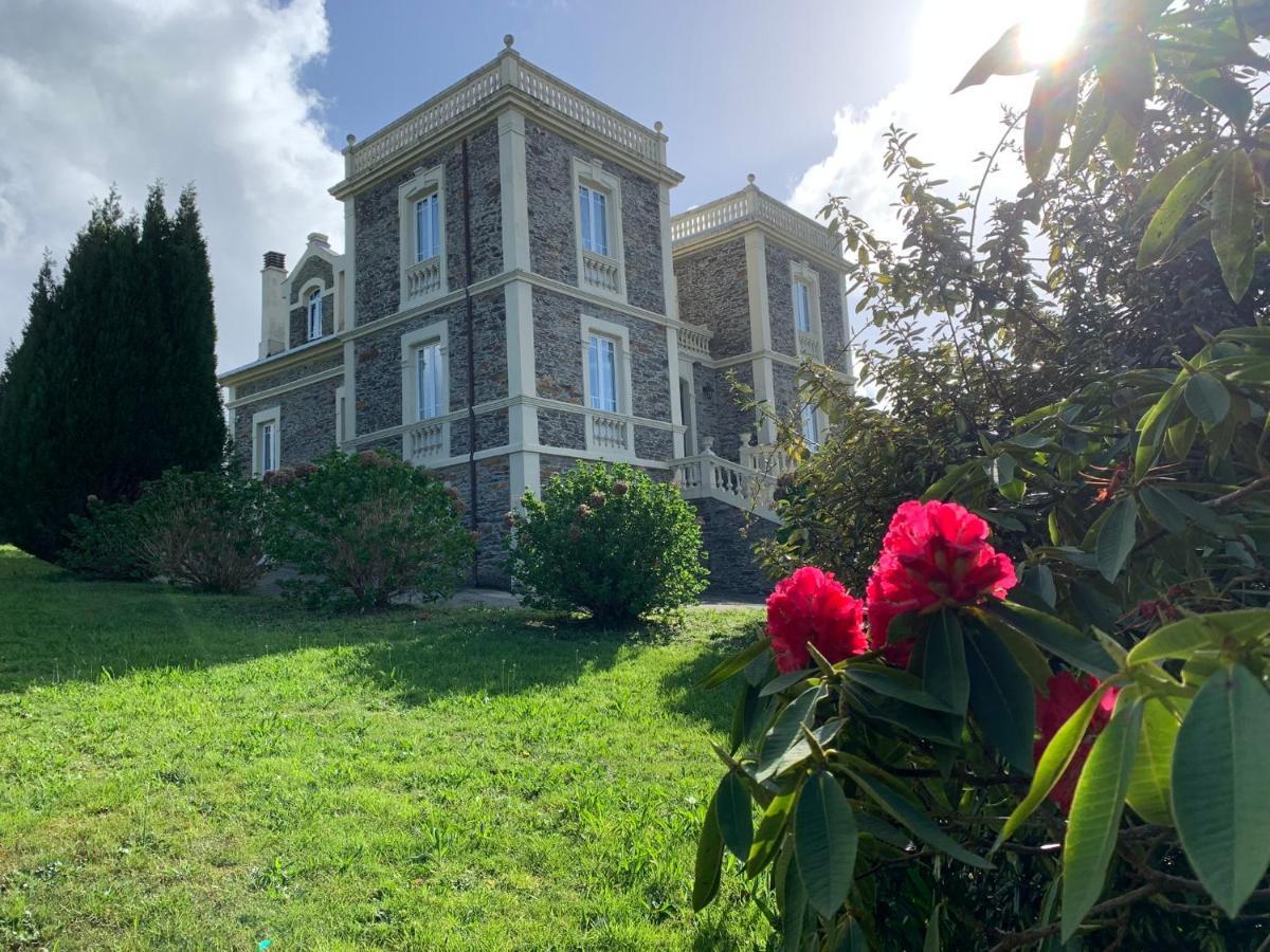 Villa Auristela Navia Exterior photo